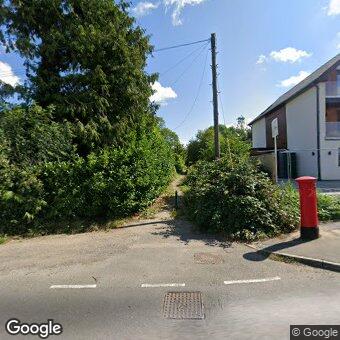 PogoMap.Info - Pokestop - George V Postbox   Epsom Ln North