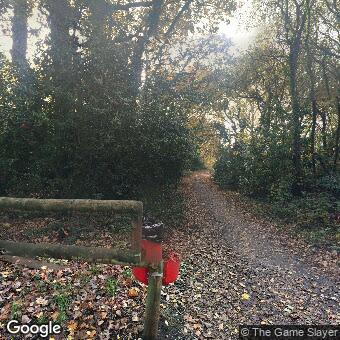 PogoMap.Info - Pokestop - Budgens Copse South East Entrance