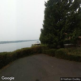 PogoMap.Info - Pokestop - Gene Coulon Memorial Beach Park